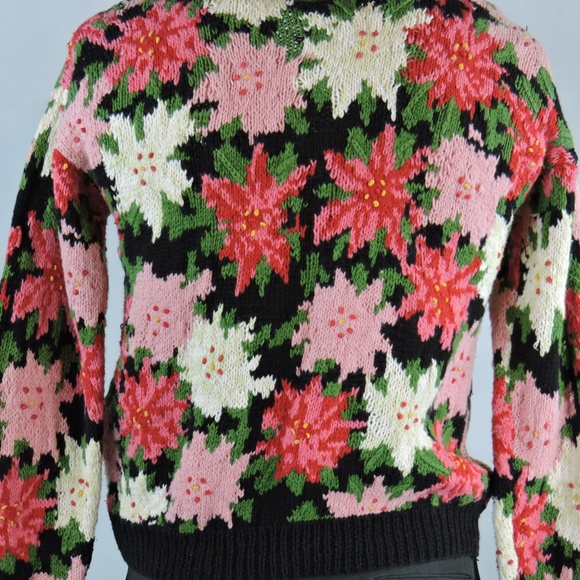 COUNTRYSIDE CLASSICS Poinsettia Hand Knit Sweater - Picture 4 of 8